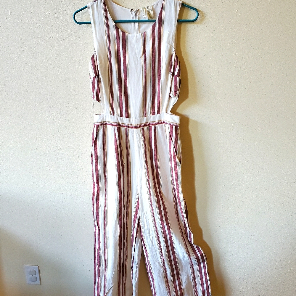 Casual or Dressy Jumper! Pink/White/Gold Size M